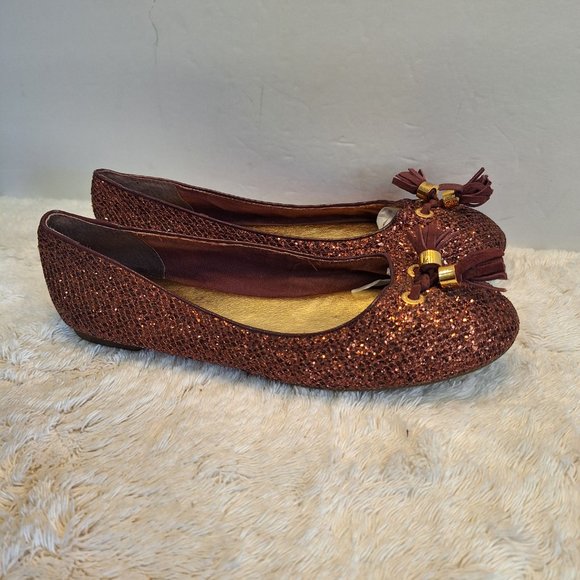 Sperry Flats - Picture 4 of 7